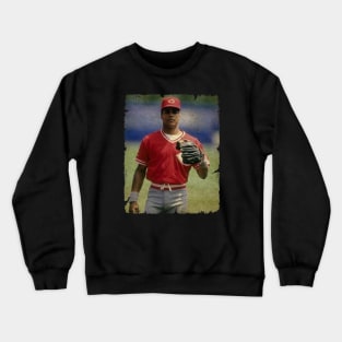 Barry Larkin in Cincinnati Reds Crewneck Sweatshirt